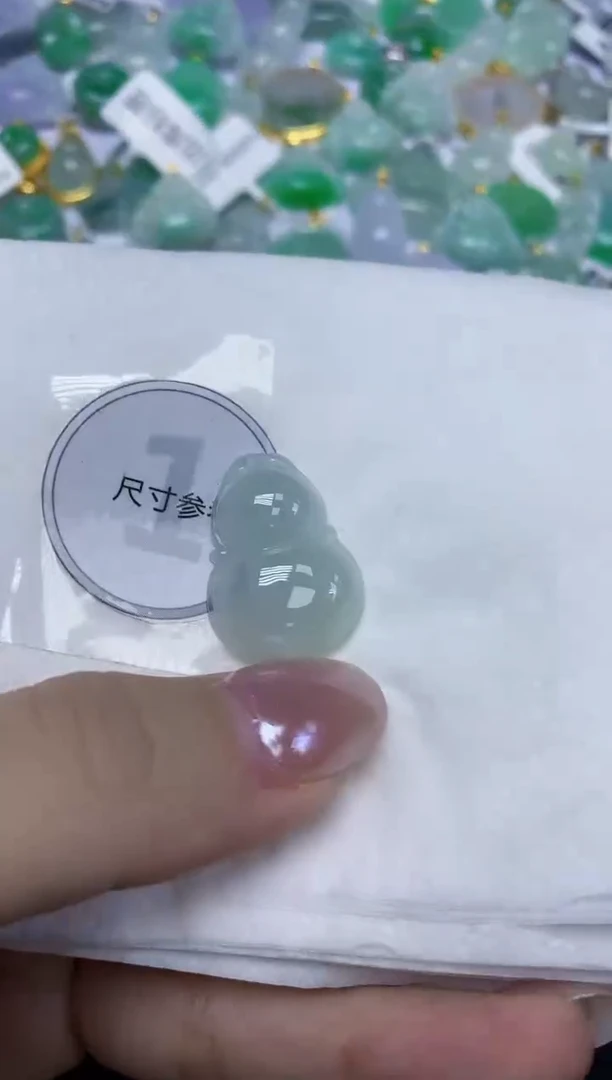 翡翠未镶嵌颈饰天然缅甸翡翠A货百元以上9元证书费自理
