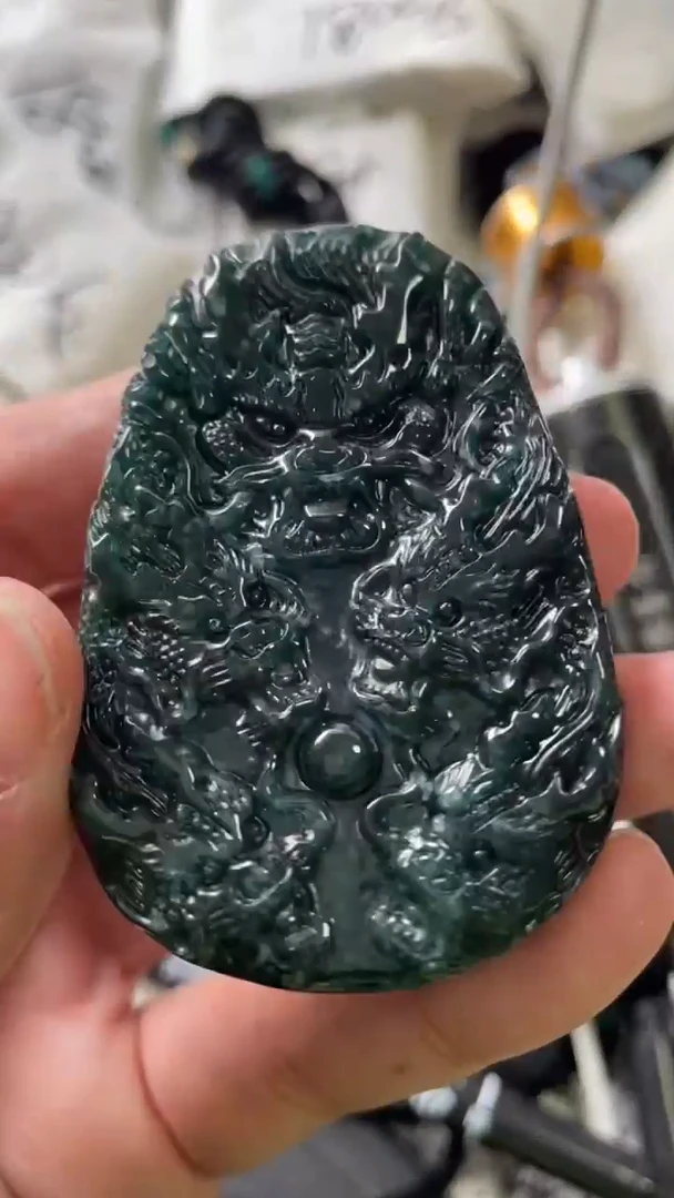 颈饰未镶嵌翡翠8