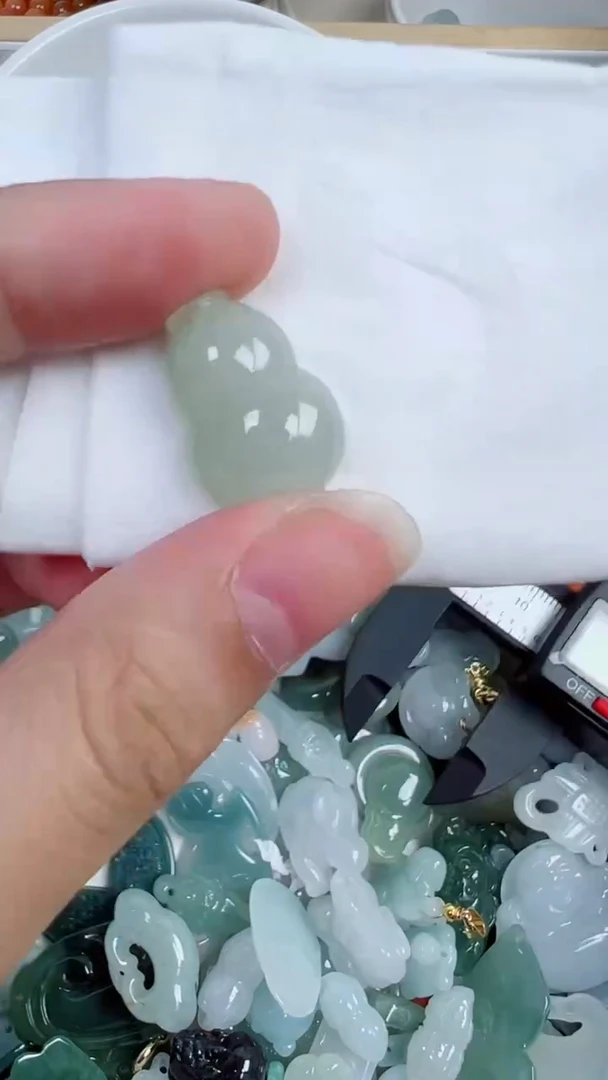 散珠翡翠326号链接，A货翡翠