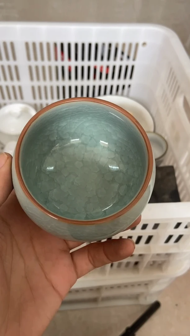 无运费险有瑕疵的摄影的产品有使用过的痕迹有点脏介意勿拍