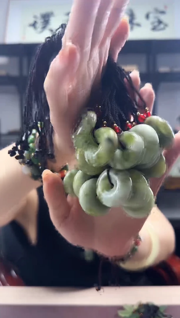 未镶嵌岫玉颈饰多样性发货其中发一件