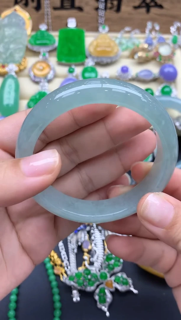 翡翠手镯未镶嵌187-春日珠宝