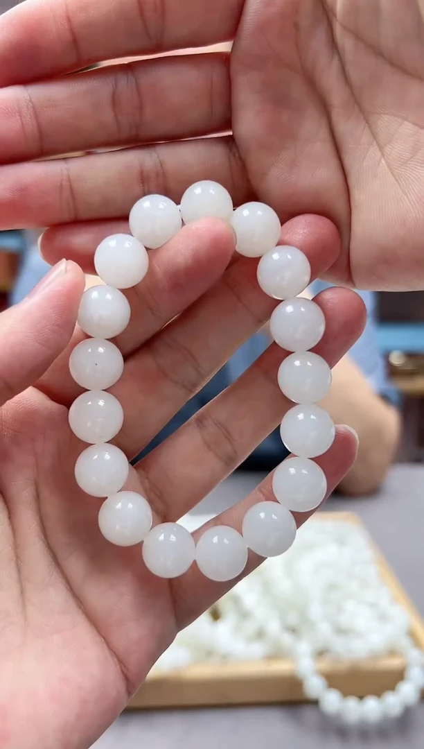 手串未镶嵌和田玉12且末天泰发国检