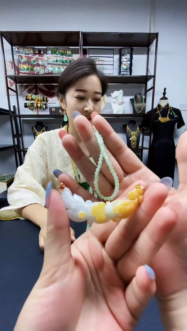 颈饰未镶嵌翡翠翡翠吊坠