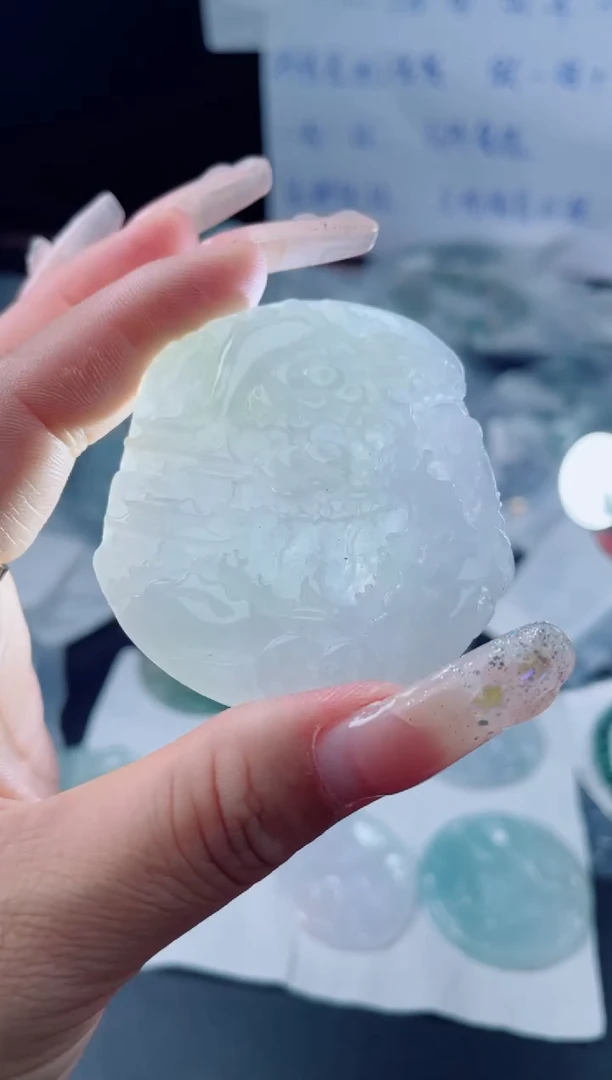 未镶嵌定制翡翠挂件