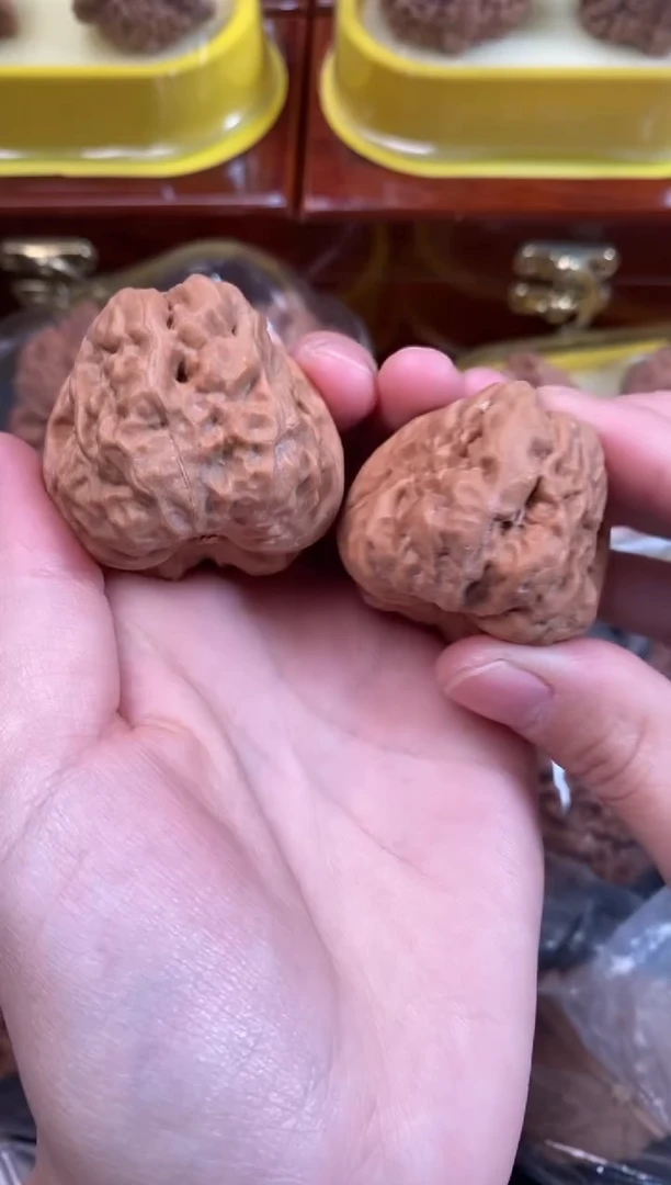 把件文玩核桃蛤蟆头37尺s761