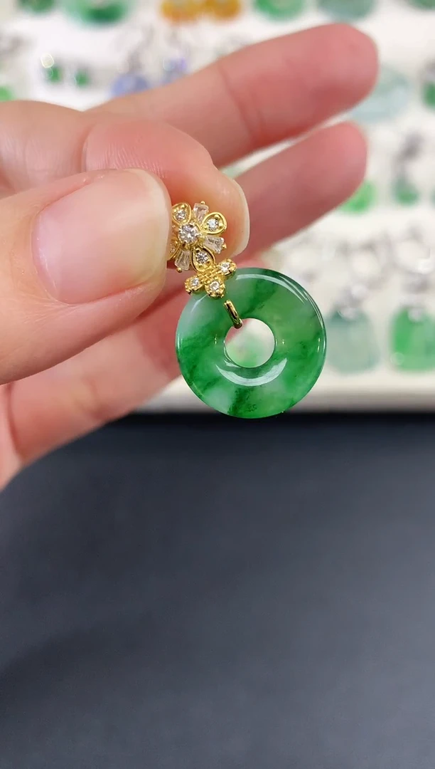 吊坠(不含链)未镶嵌翡翠121买断场不退不换|