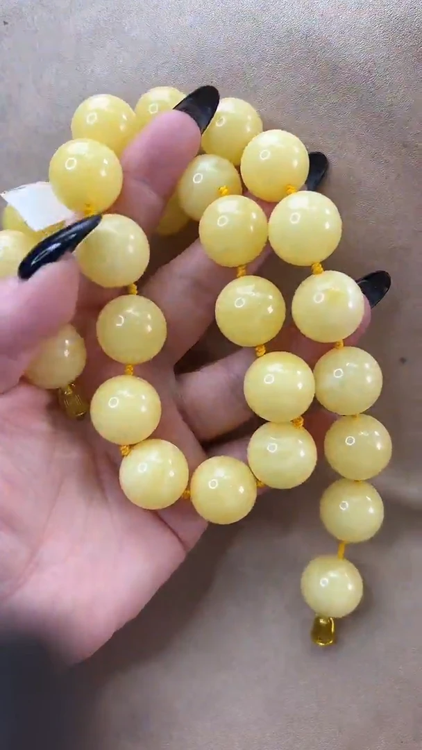 琥珀颈饰未镶嵌项链