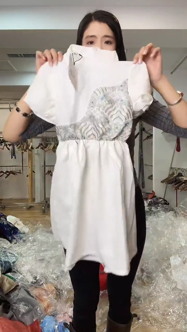 儿童       连衣裙      140码