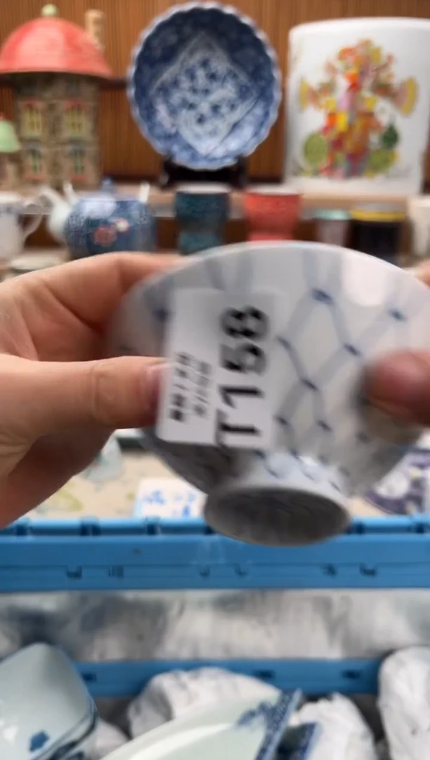 瓷片刘*?158T满28包邮不满找客服延迟发货