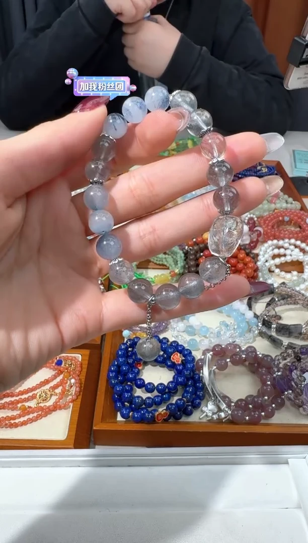 【闪购商品】水晶手链银S925镶嵌A009蓝兔毛设计款