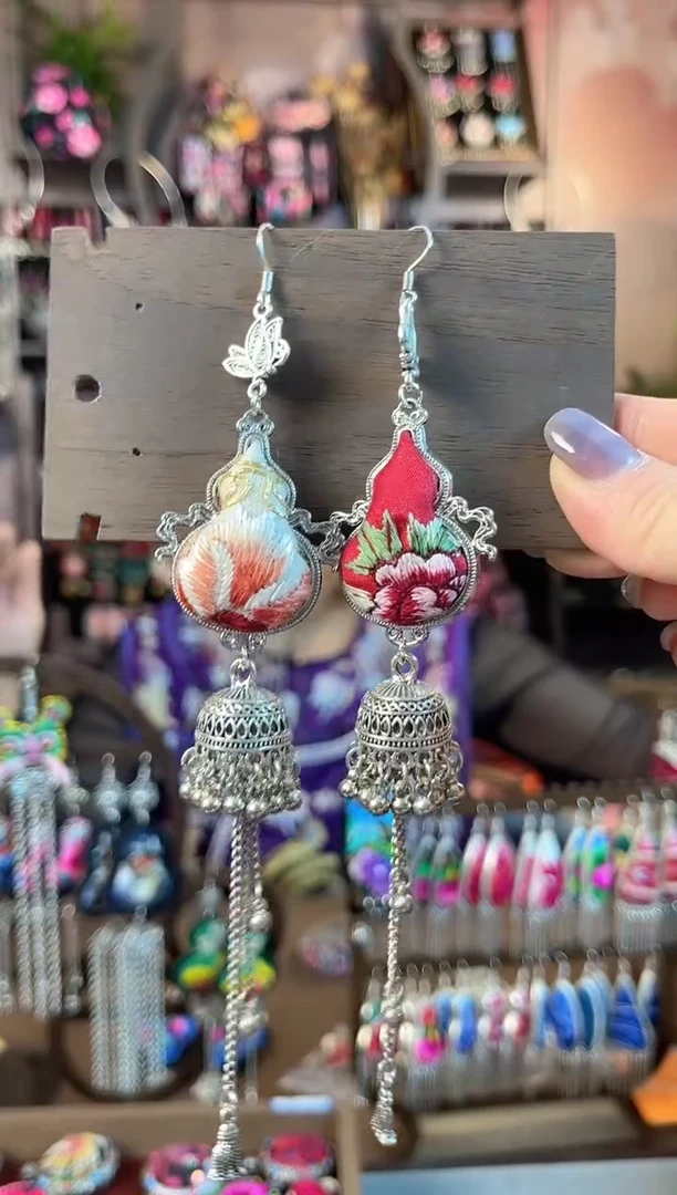 织绣民族风手工非遗老绣饰品703