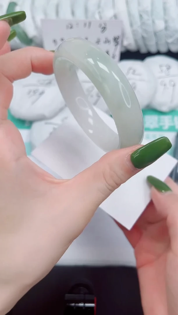 石英岩玉手镯未镶嵌25/56