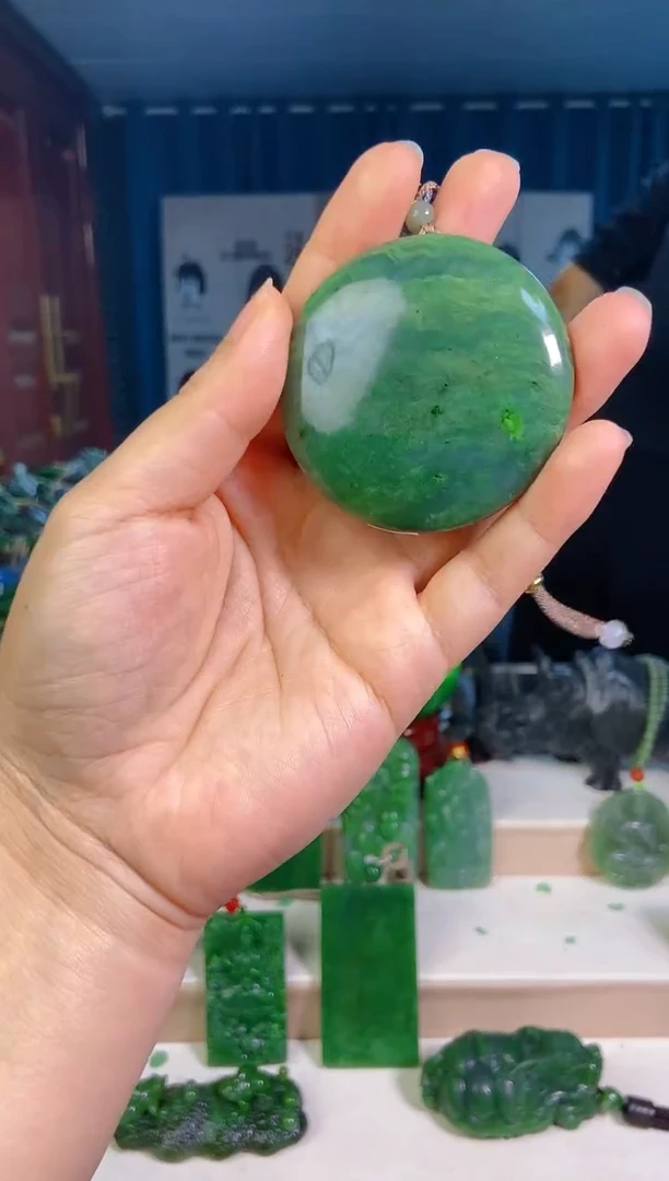 和田玉未镶嵌挂件1