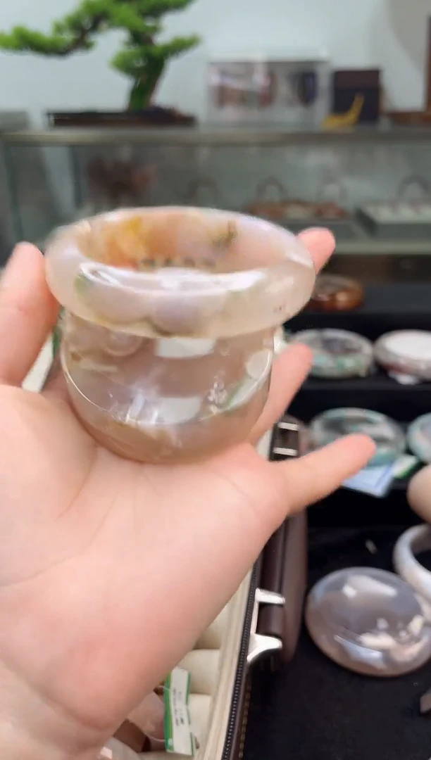 未镶嵌手镯石英质玉62圈口（赠品镯心）697271