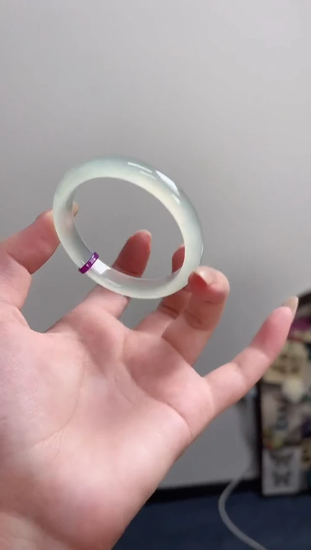 玛瑙/玉髓手镯未镶嵌50圈 需要包容