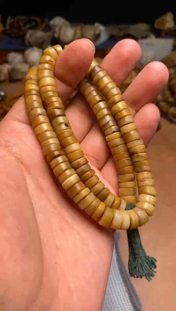 其他牛骨陈*人杂件225-腿腿长串