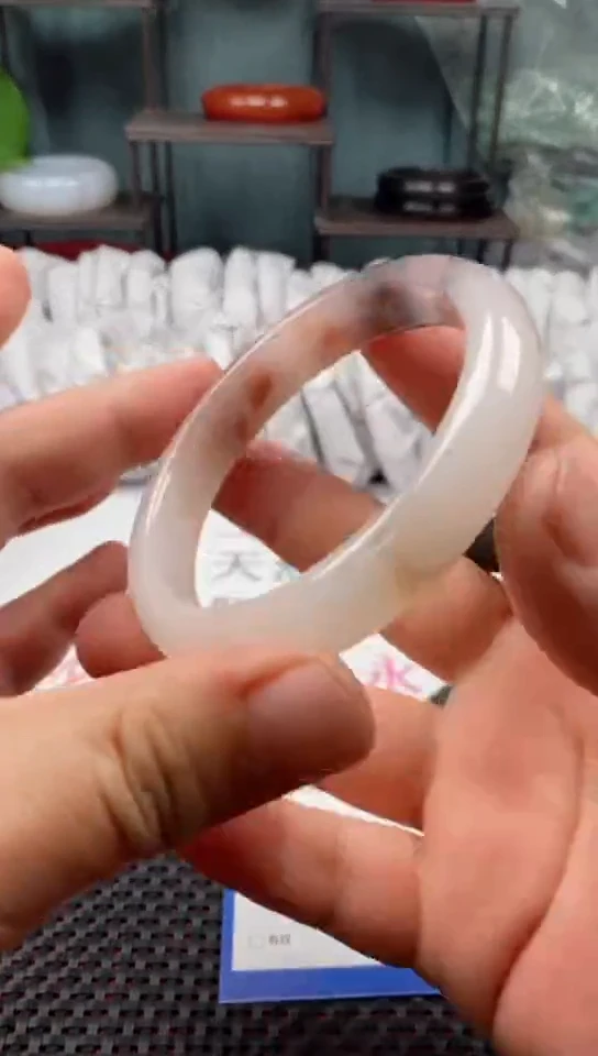 【闪购商品】石英质玉手镯未镶嵌335-62多样性发货看清圈口下单