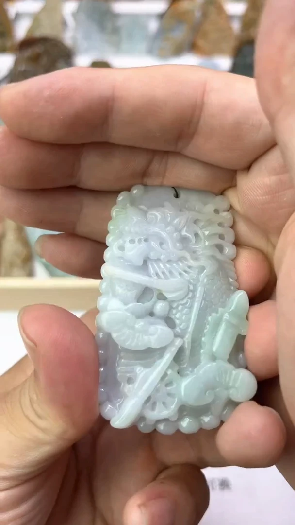 颈饰未镶嵌翡翠天然翡翠