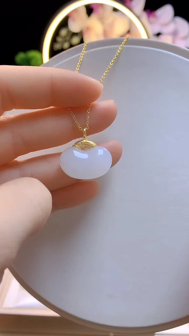 吊坠(赠链)银S925镶嵌和田玉白玉腰才万贯