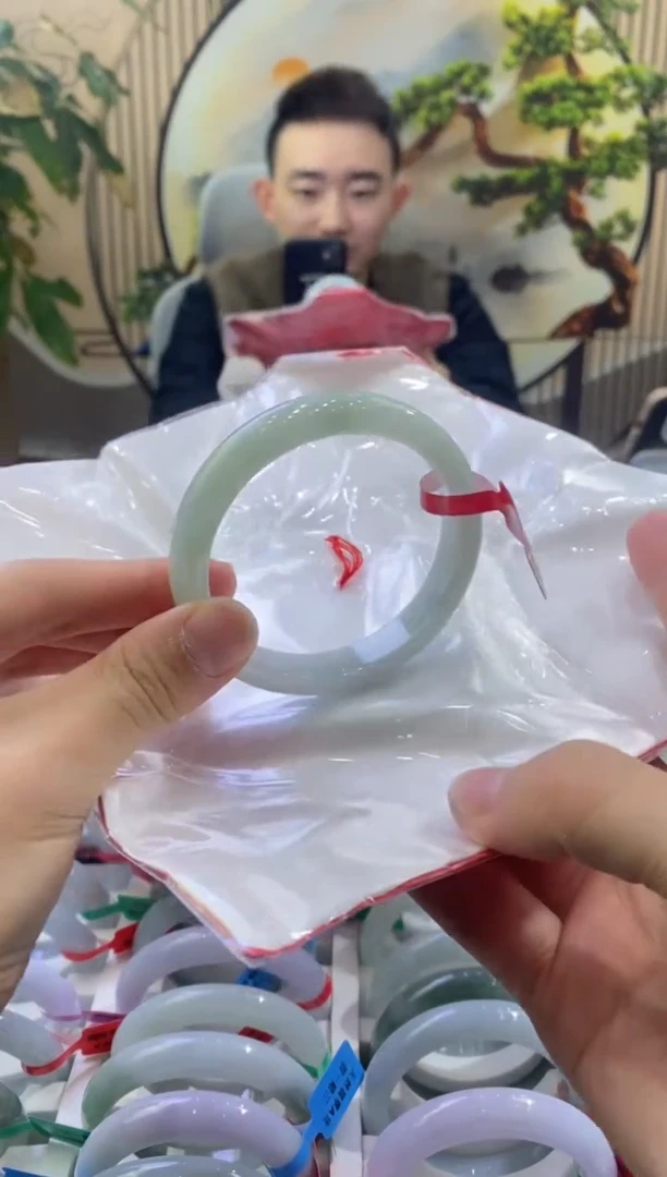 未镶嵌手镯翡翠3033