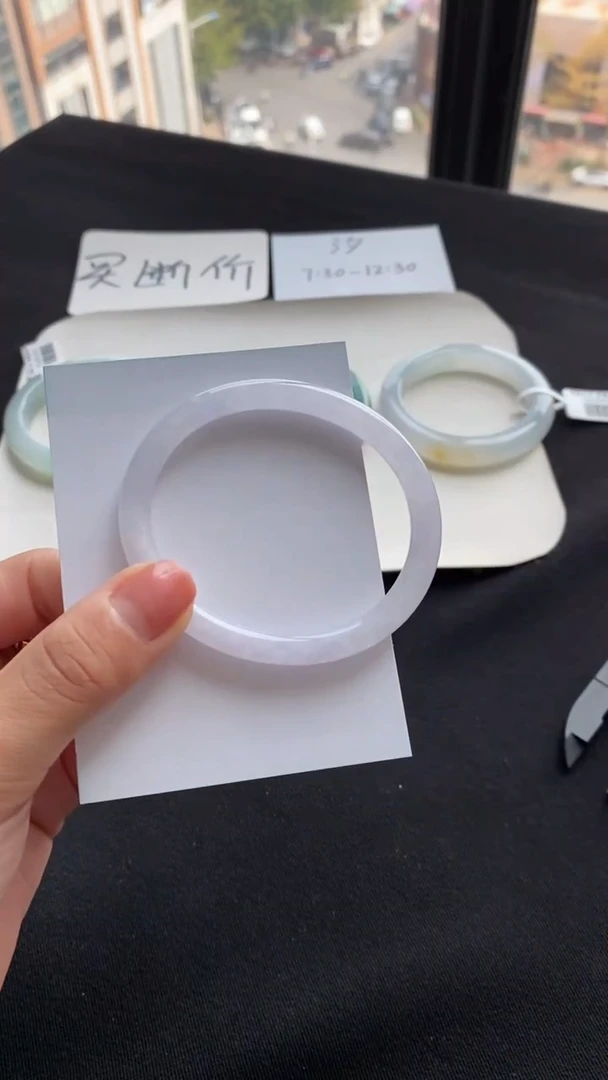 【闪购商品】翡翠手镯（贵妃镯）未镶嵌55贵妃--不退不换