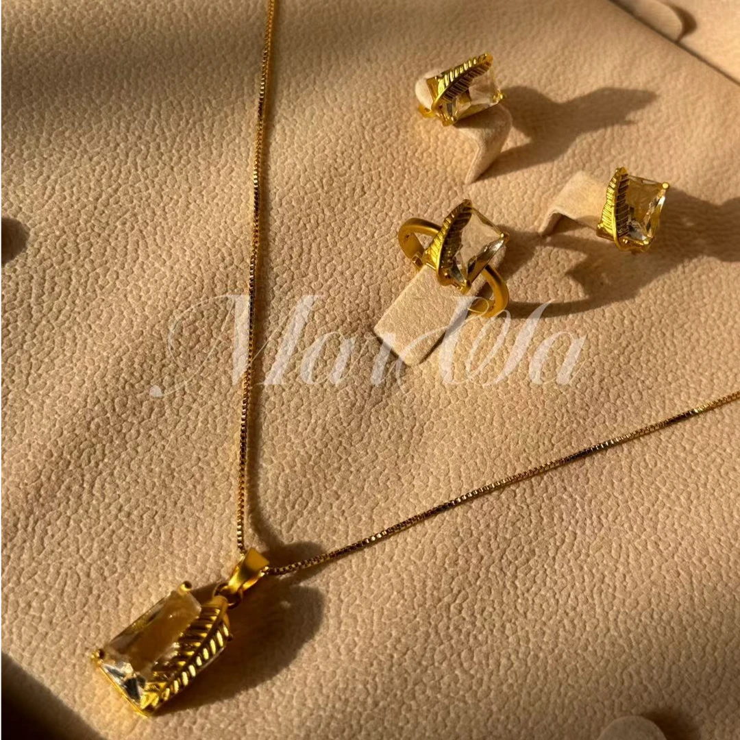 铜合金项链 铜合金项链精美百搭轻奢小众设计时尚三件套