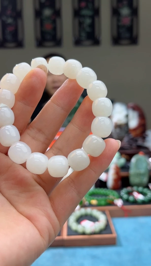 手串未镶嵌和田玉hs