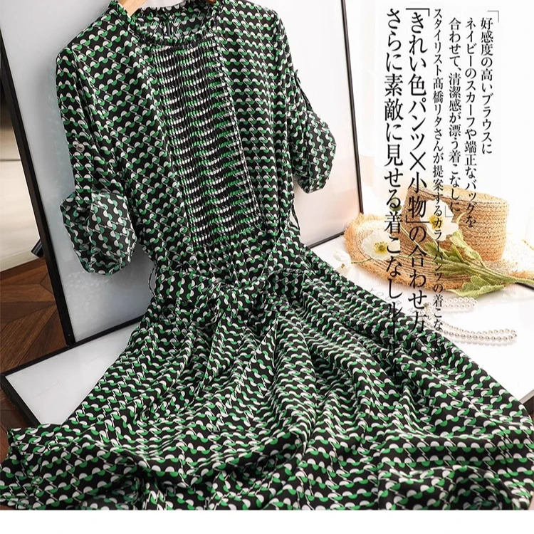 贝拉品牌折扣双绉100桑蚕丝通勤流行圆领印花显瘦真丝连衣裙女17G