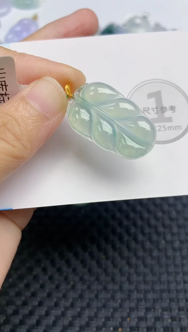 颈饰18K金镶嵌翡翠天然缅甸A货翡翠百元以上9元证书费自理