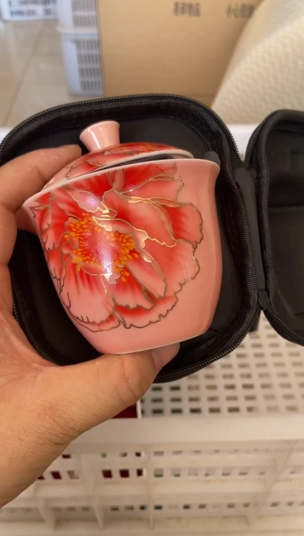 杯无运费险有瑕疵的摄影的产品有使用过的痕迹有点脏介意勿拍
