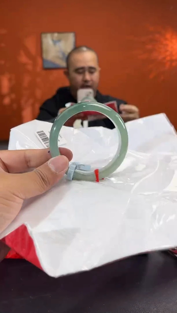 未镶嵌手镯翡翠8 56