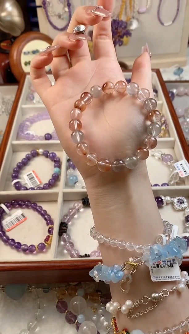 水晶手链未镶嵌彩兔