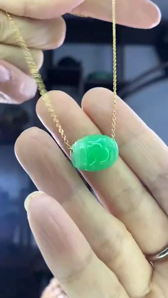 吊坠(赠链)未镶嵌翡翠X39果绿路路通