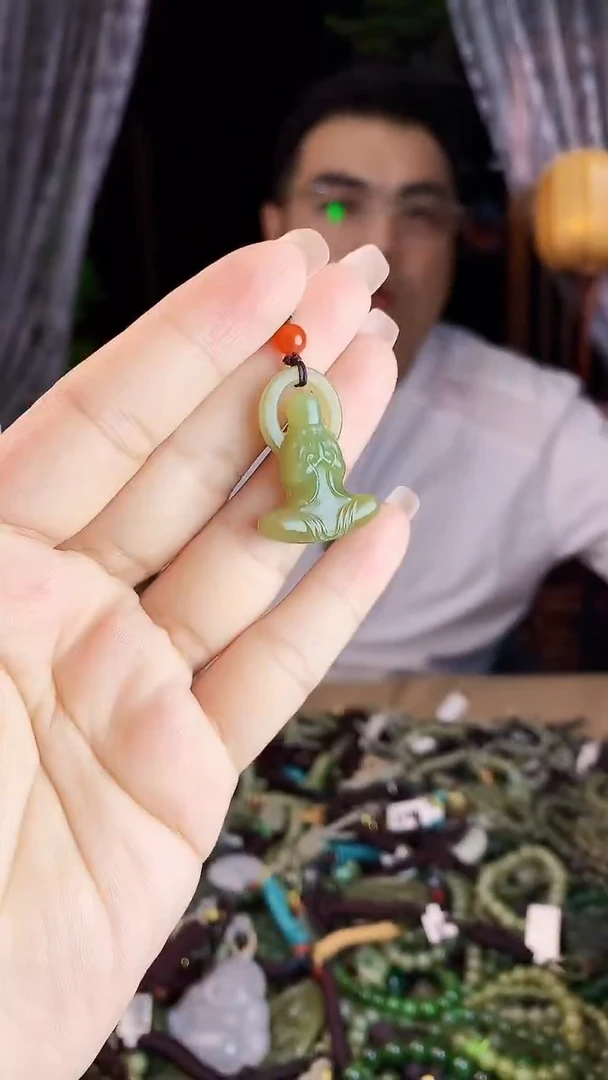 未镶嵌和田玉挂件多样性发货拍一发一