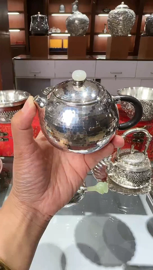 足银999精工手工倒把西施锤纹素面泡茶壶