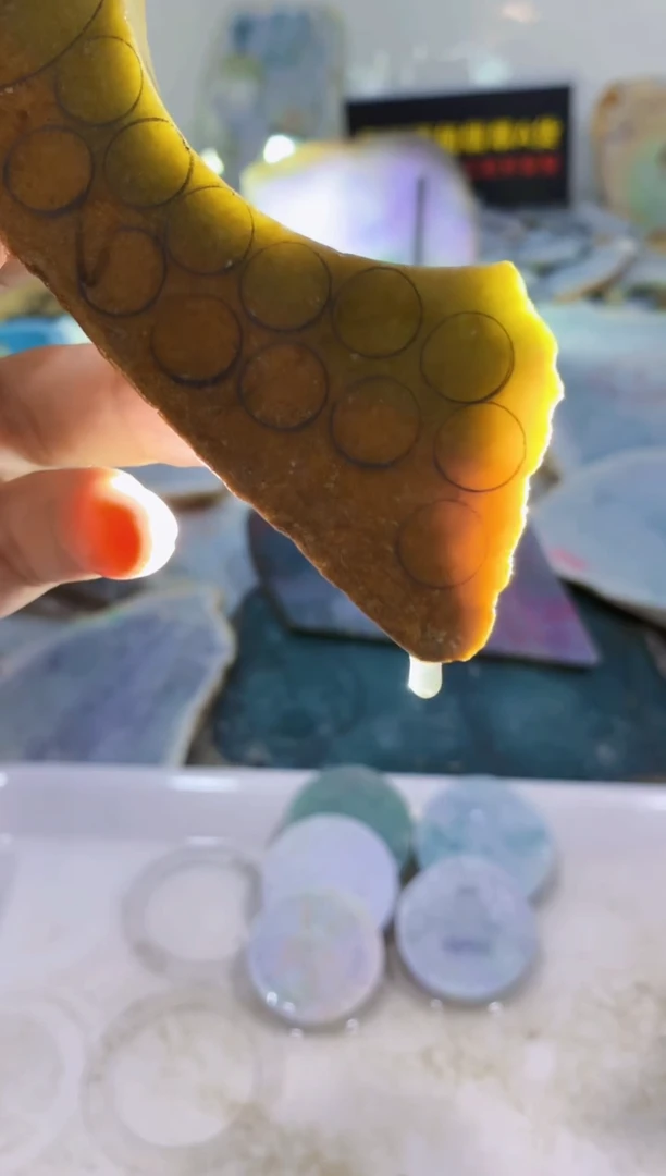 翡翠裸石0蒙0翡翠珠宝852