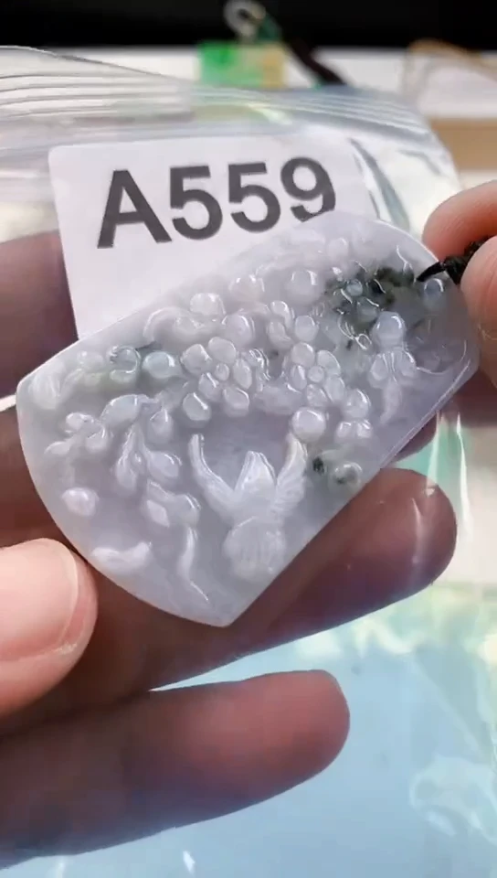 【闪购商品】翡翠挂件未镶嵌天然翡翠吊坠挂件