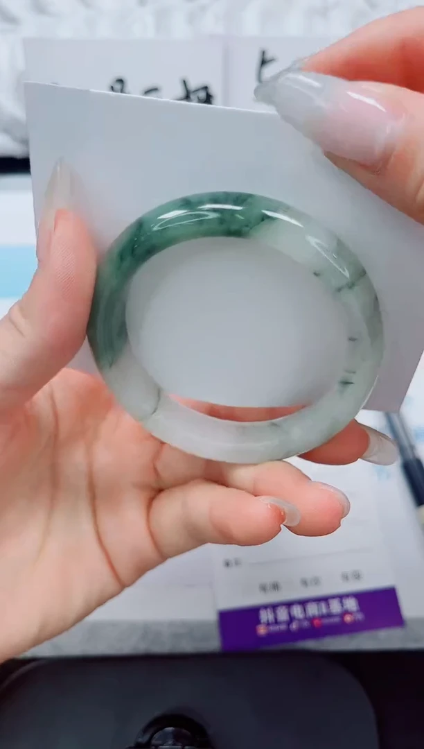 石英质玉手镯未镶嵌249-52