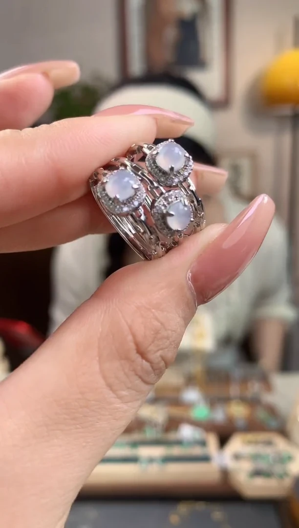 翡翠未镶嵌吊坠(不含链)戒指多样性发货1件