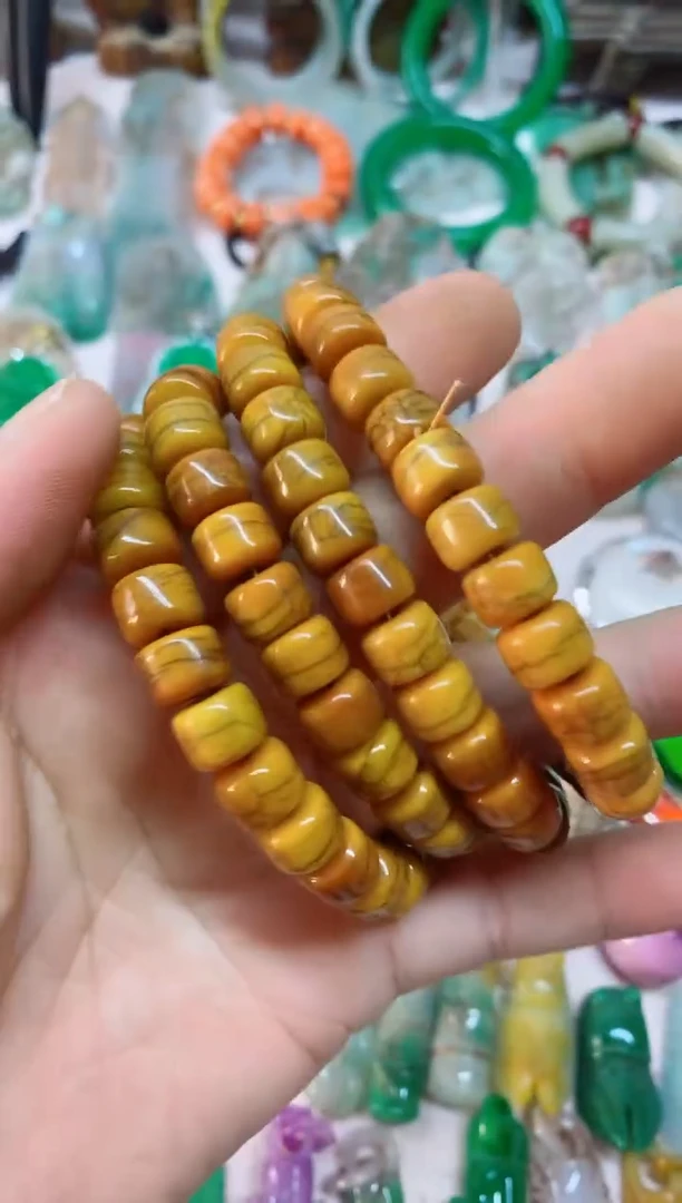 1直播间的实时画面