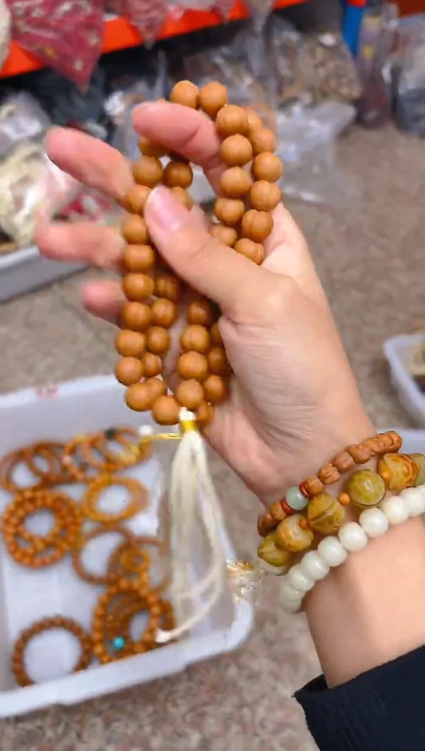 吊坠菩提根/象牙果011  011