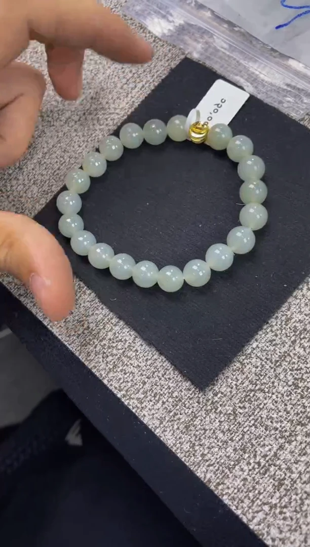 定制翡翠未镶嵌珠串