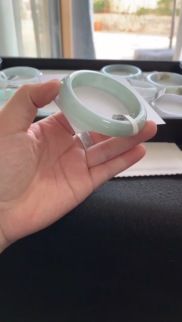 未镶嵌手镯翡翠56.8正圈Y2695买断