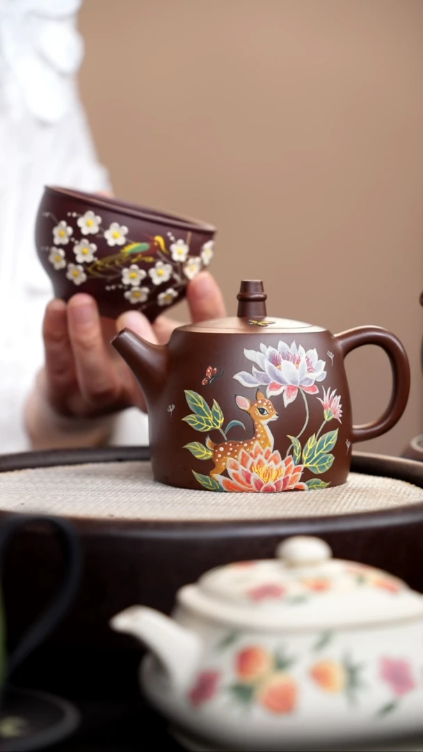 茶壶紫砂革紫泥汉铎泥绘小鹿+杯008