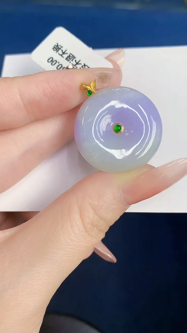 颈饰18K金镶嵌翡翠缅甸天然翡翠A货