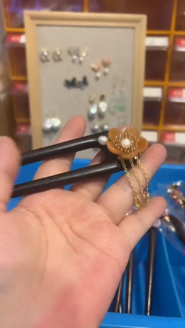 木彩****)1111橘色双钗