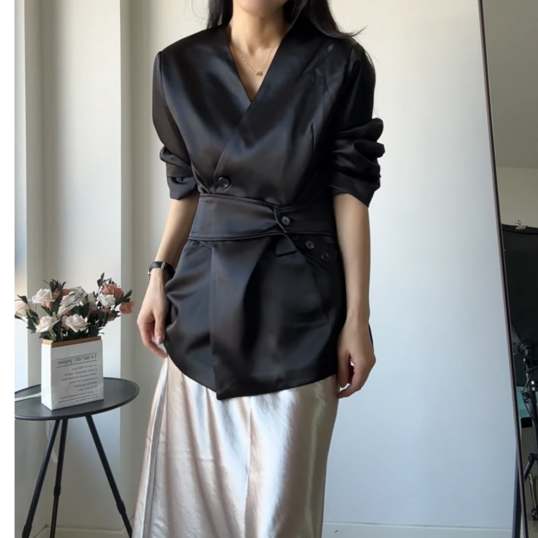 春夏显瘦百搭时尚小众气质上衣打底