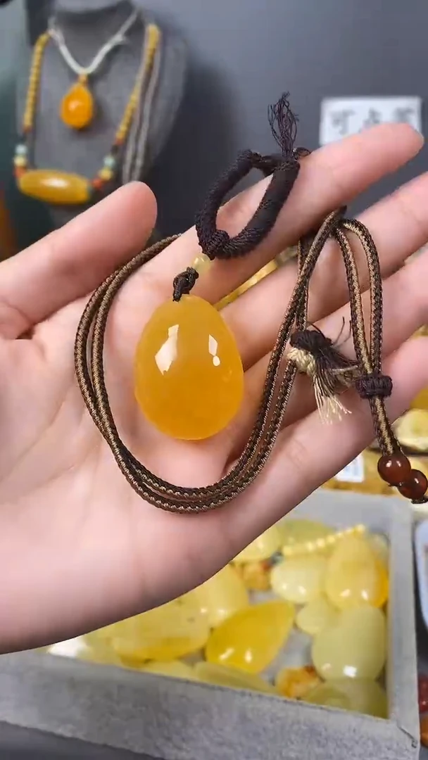 裸石琥珀未镶嵌水滴