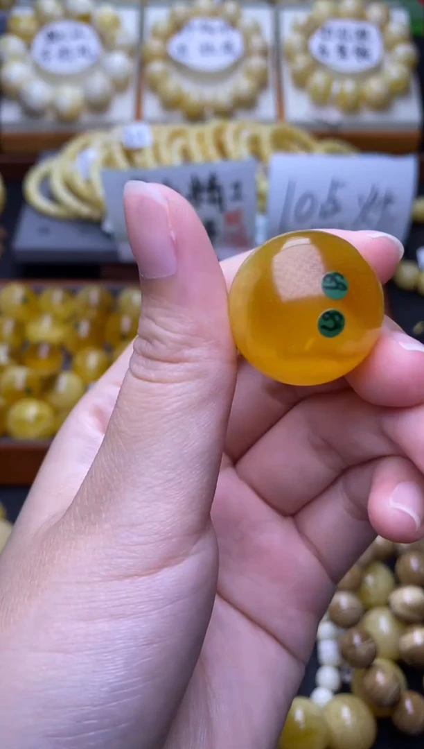 未镶嵌琥珀裸石大小姐珠宝61